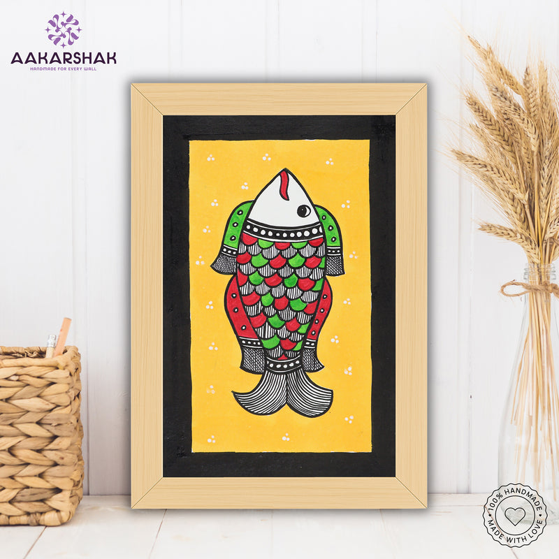 handmade madhubani painting fish painting-with tabletop stand for home decor