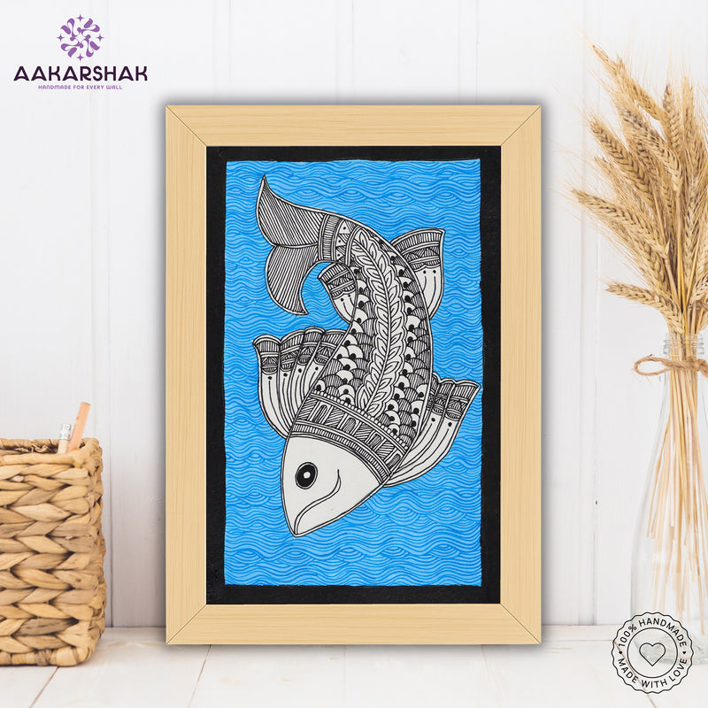 handmade madhubani painting fish painting-with tabletop stand for home decor