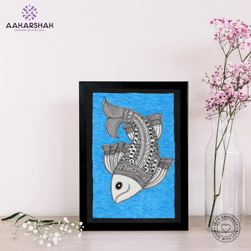 handmade madhubani painting fish painting-with tabletop stand for home decor