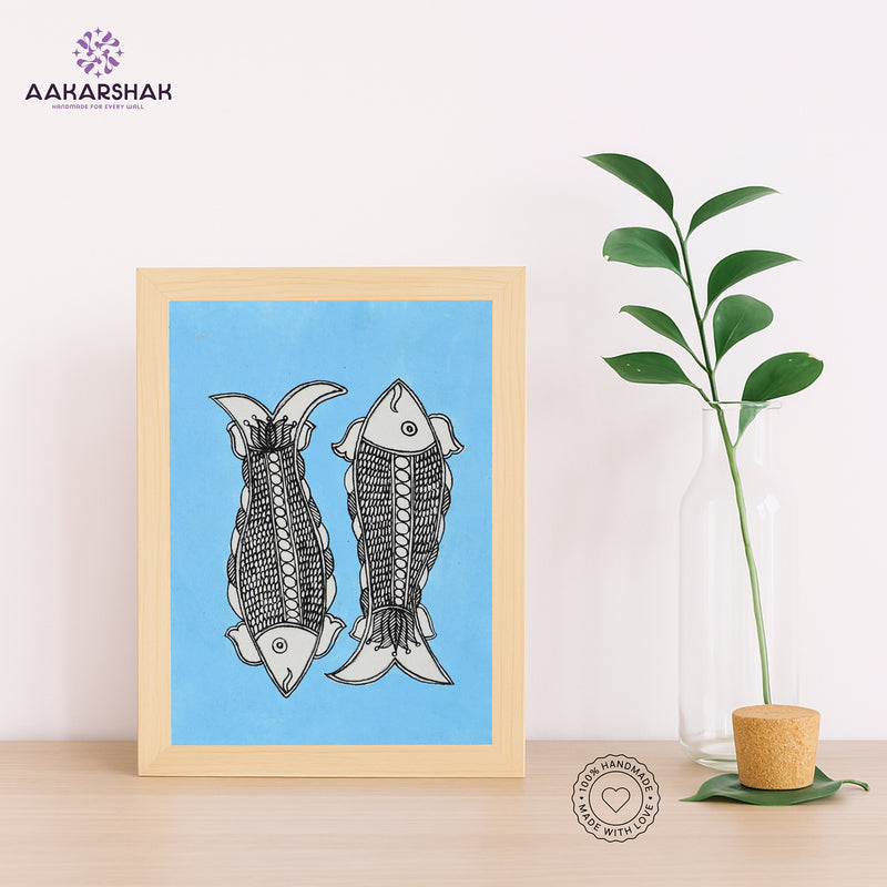 Handmade kalamkari fish painting-with tabletop stand for home decor
