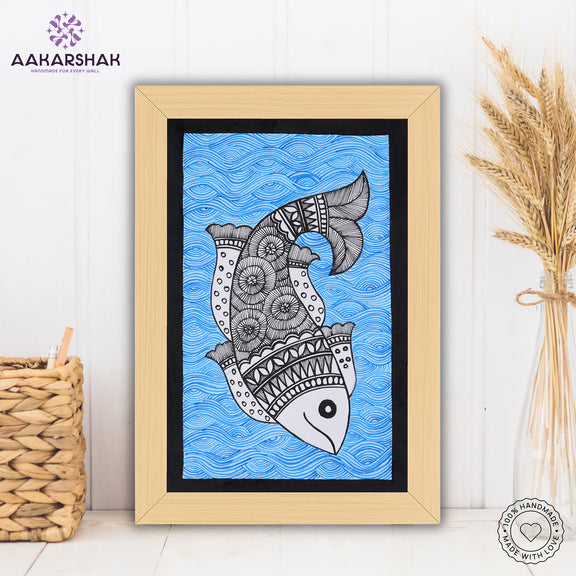 handmade madhubani painting fish painting-with tabletop stand for home decor